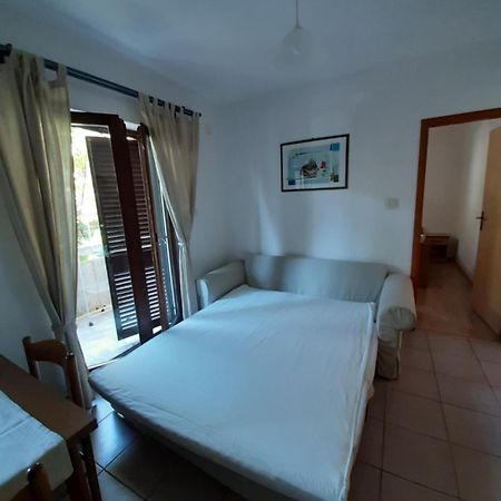 Apartments Keti Pag Town Exterior photo